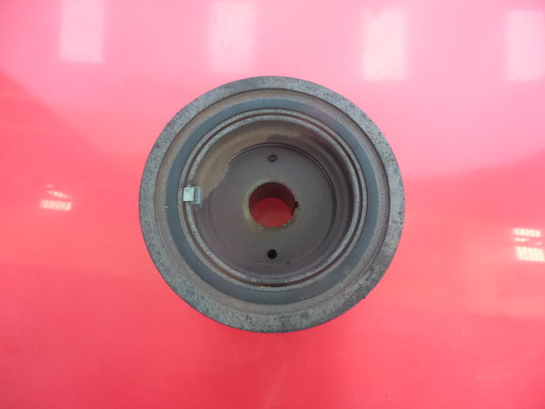 Crankshaft / Engine pulley  LAND ROVER Range Rover II (P38A) Imagem-4