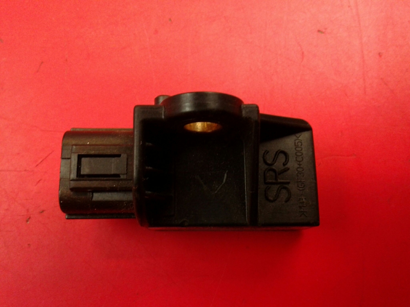 Sensor de impacto HONDA Civic VIII Hatchback (FN_, FK_) Imagem-1