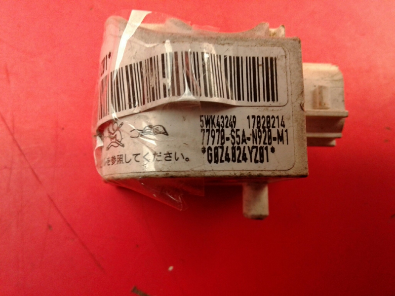 Capteur d'impact HONDA Civic VII Hatchback (EU_, EP_, EV_)