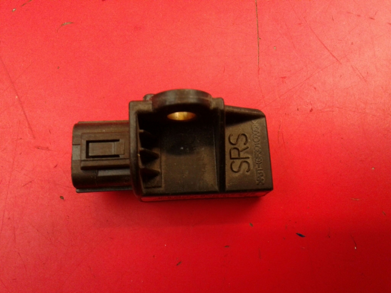 Sensor de impacto HONDA Civic VIII Hatchback (FN_, FK_) Imagem-1