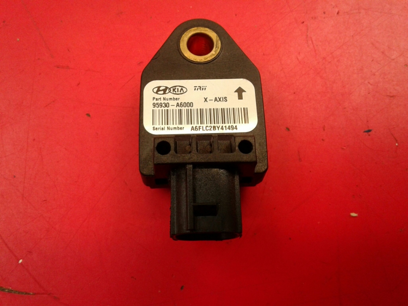 Sensore urto HYUNDAI i30 (FD)