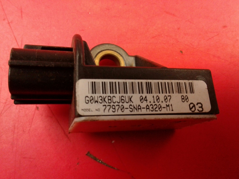 Sensor de impacto HONDA Civic VIII Hatchback (FN_, FK_) Imagem-1