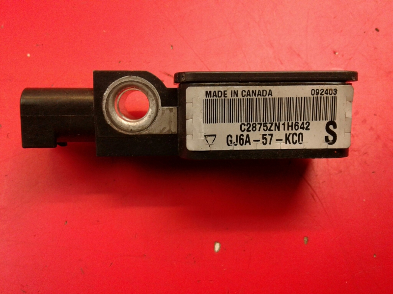 Sensor de impacto MAZDA 6 Sedan (GG) Imagem-1