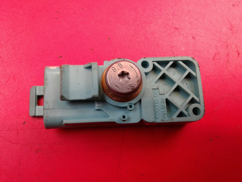 Sensor de impacto OPEL Corsa D Imagem-1