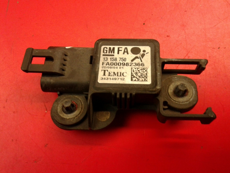 Sensor de impacto OPEL Astra H Hatchback (L48)