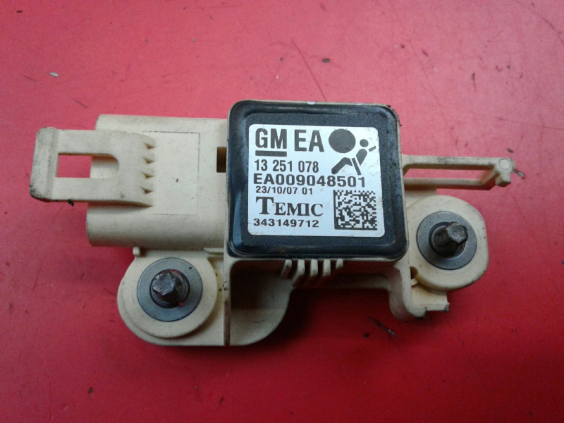 Sensor de impacto OPEL Astra H Hatchback (L48)
