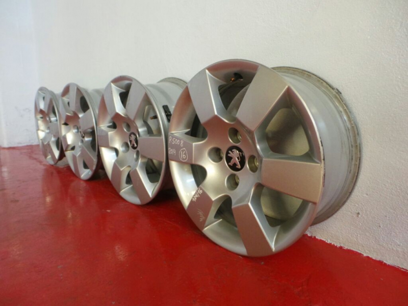 Conjunto de jantes PEUGEOT 5008 I (0U_, 0E_)