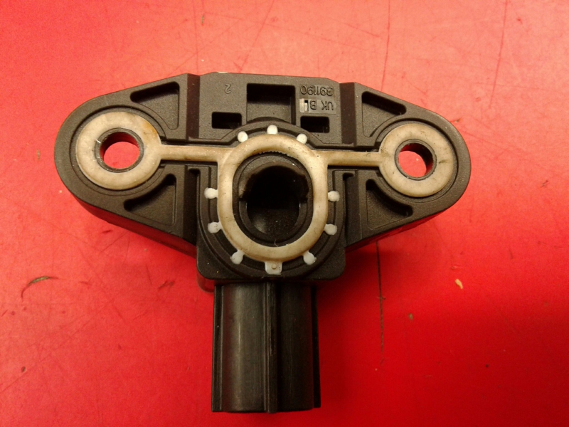 Sensor de impacto VOLKSWAGEN Tiguan (5N) Imagem-1