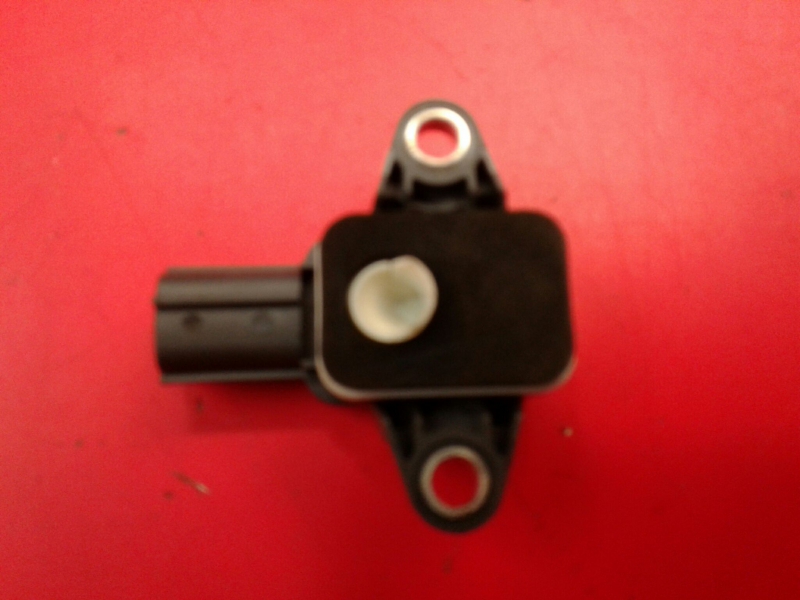 Sensor de impacto VOLKSWAGEN Polo (6R, 6C) Imagem-1