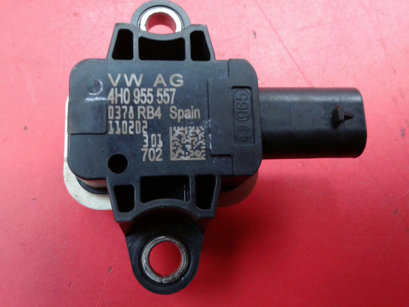 Sensor de impacto VOLKSWAGEN Polo (6R, 6C)