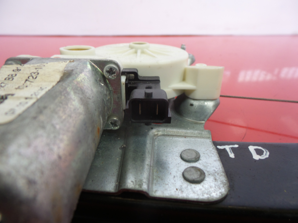 Alzavetro posteriore destro SAAB 9-3 Sedan (YS3F) Imagem-3