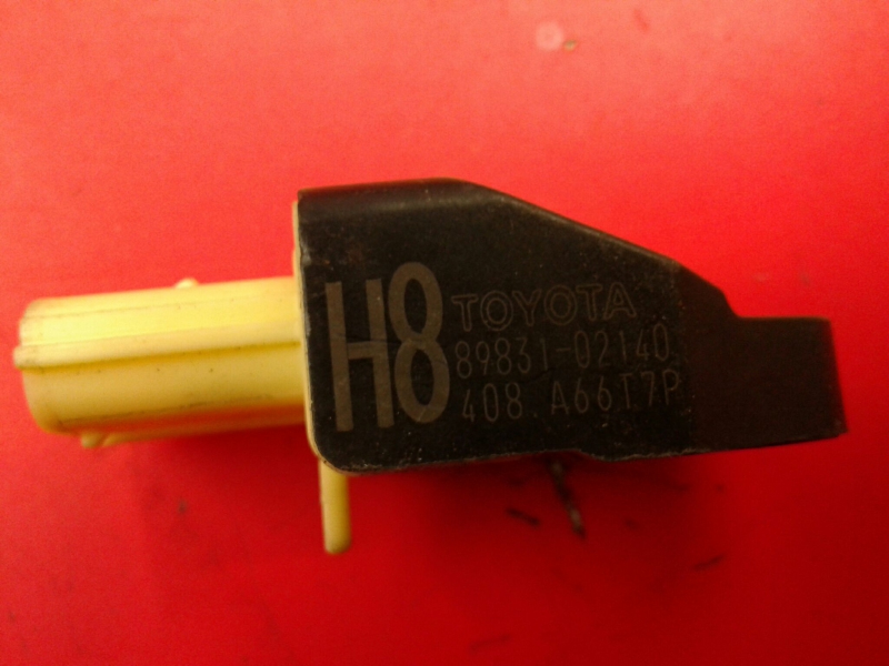 Sensor de impacto TOYOTA Auris Hatchback (_E18_)