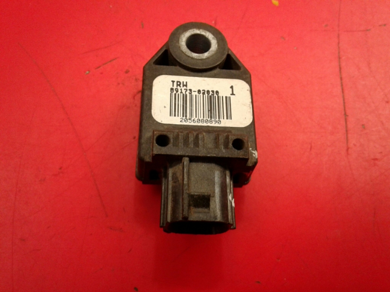 Sensor de impacto TOYOTA Corolla Hatchback (_E12_)