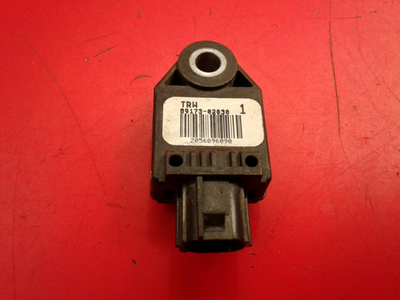 Sensor de impacto TOYOTA Corolla Hatchback (_E12_)