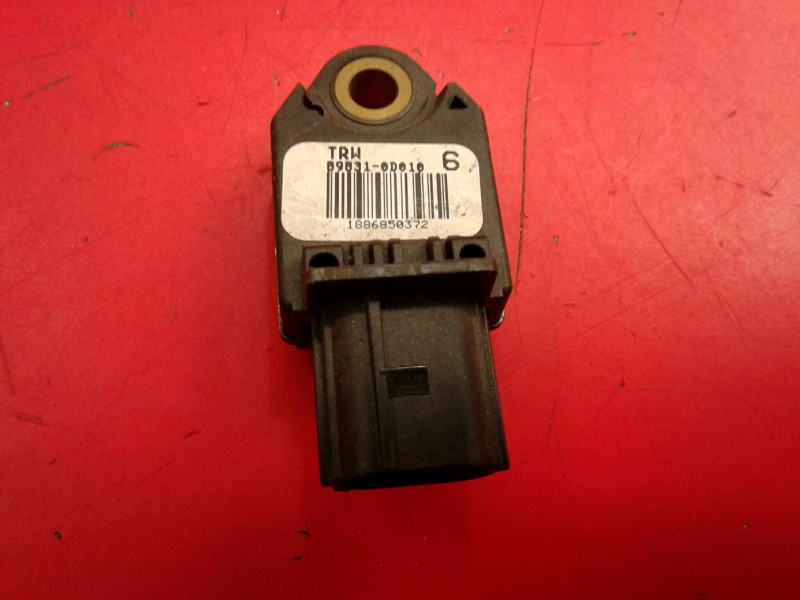 Sensor de impacto TOYOTA Yaris (_P9_)