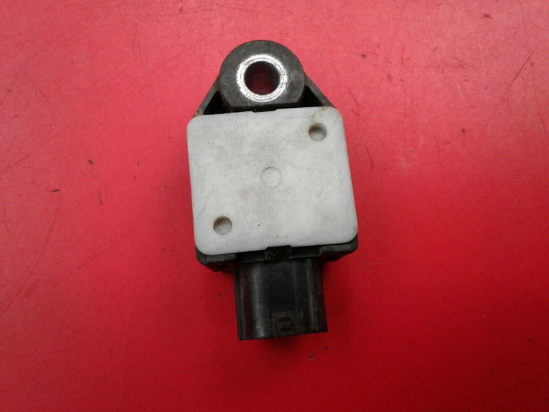 Sensor de impacto TOYOTA Corolla Hatchback (_E12_) Imagem-1