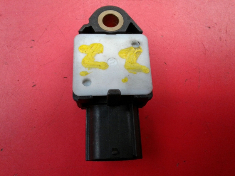 Sensor de impacto TOYOTA Yaris (_P9_) Imagem-1