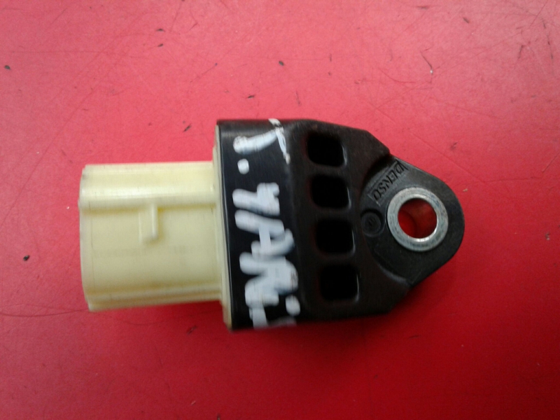 Sensor de impacto TOYOTA Yaris (_P13_) Imagem-1