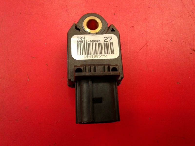Sensor de impacto TOYOTA Auris Hatchback (_E15_)
