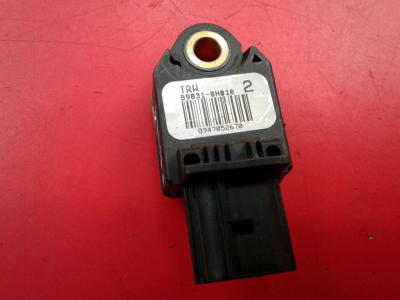 Sensor de impacto TOYOTA Yaris (_P9_)