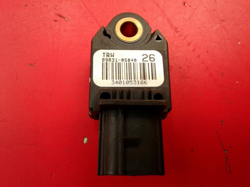 Sensor de impacto TOYOTA Avensis Wagon (_T27_)