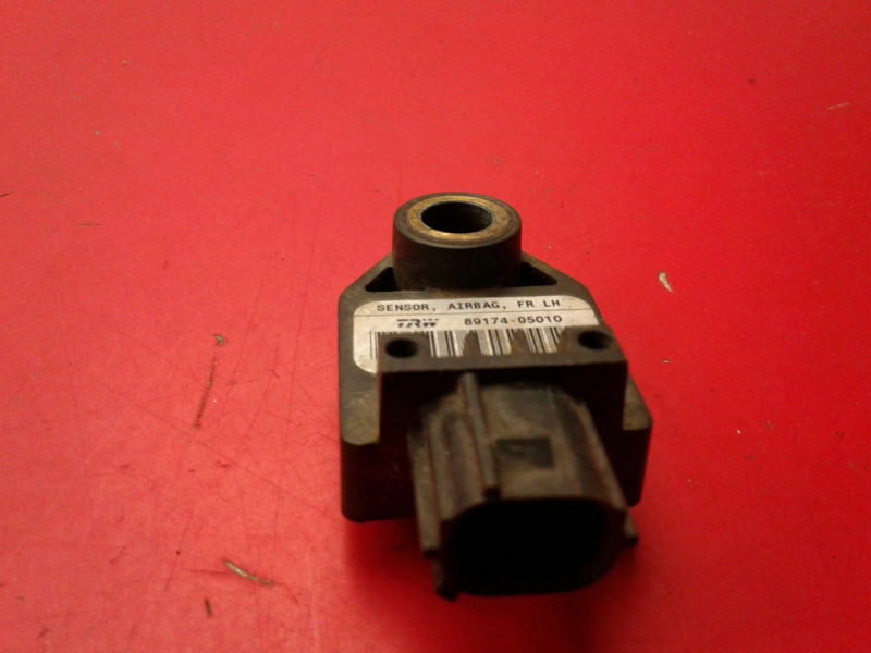 Sensor de impacto TOYOTA Avensis Wagon (_T25_) Imagem-1