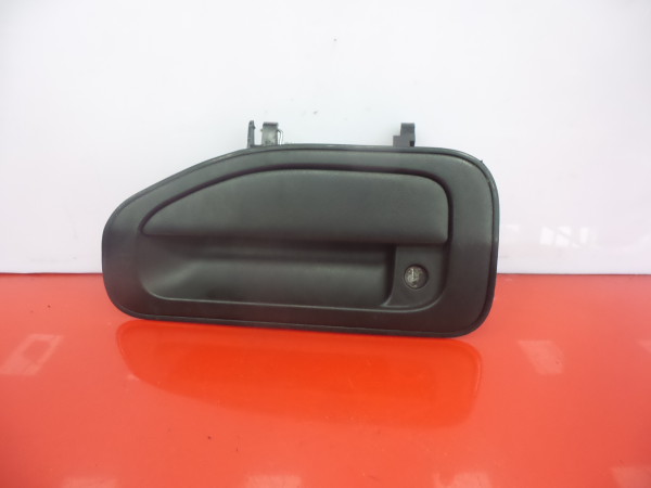 Poignée de porte avant gauche MITSUBISHI Fuso Imagem-1