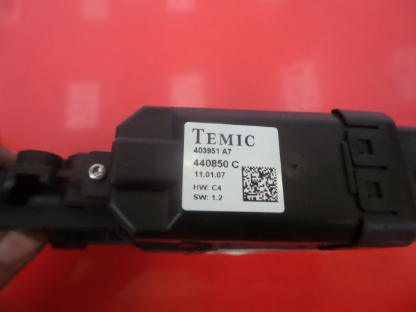 Motore alzacristallo posteriore destro KIA Ceed (ED) Imagem-6