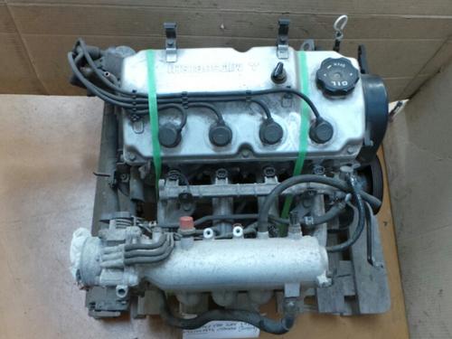 Moteur complet MITSUBISHI Space Star Combi (DG_A)