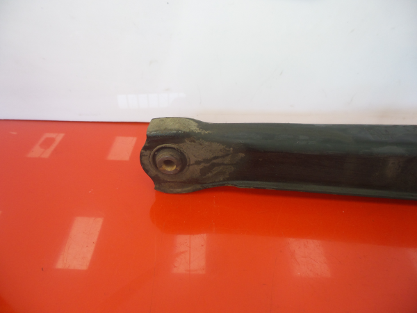 Bras de suspension arrière Droite MITSUBISHI Carisma Hatchback (DA_) Imagem-1