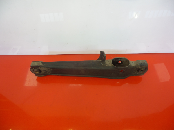 Bras de suspension arrière Droite MITSUBISHI Carisma Hatchback (DA_)