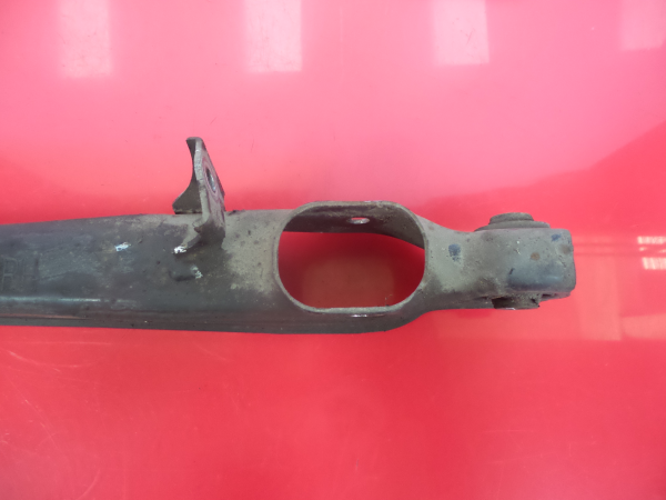 Bras de suspension arrière Droite MITSUBISHI Carisma Hatchback (DA_) Imagem-3