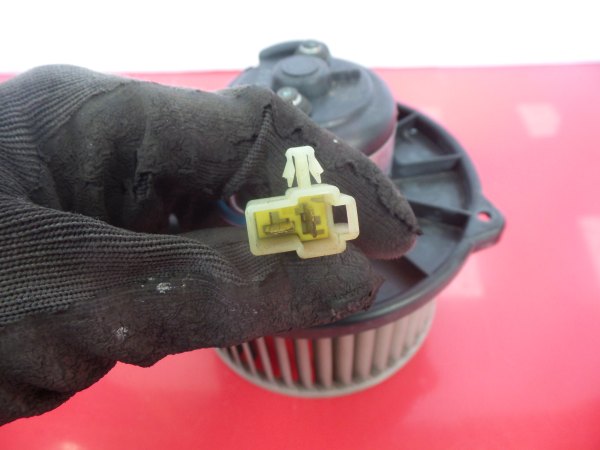 Moteur de chauffage MITSUBISHI Carisma Hatchback (DA_) Imagem-4