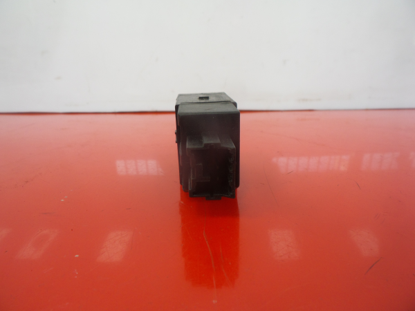 Bouton / interrupteur électromécanique  MITSUBISHI Carisma Hatchback (DA_) Imagem-1