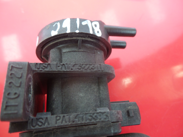 Allgemeines Ventil MITSUBISHI Carisma Hatchback (DA_) Imagem-4