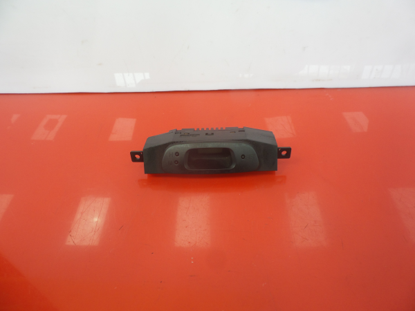 Horloge MITSUBISHI Carisma Hatchback (DA_)