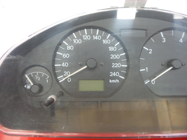 Compteur de vitesse MITSUBISHI Carisma Hatchback (DA_) Imagem-2