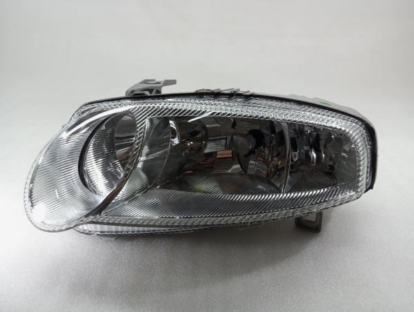 Ótica / farol esquerda ALFA ROMEO 147 (937_)