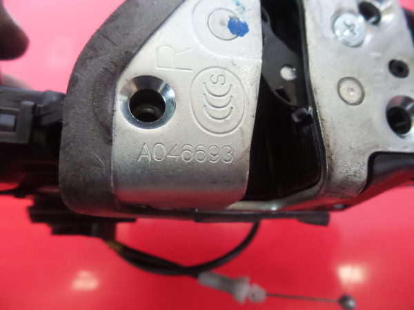 Front Right Door Lock TOYOTA Auris Hatchback (_E15_) Imagem-3