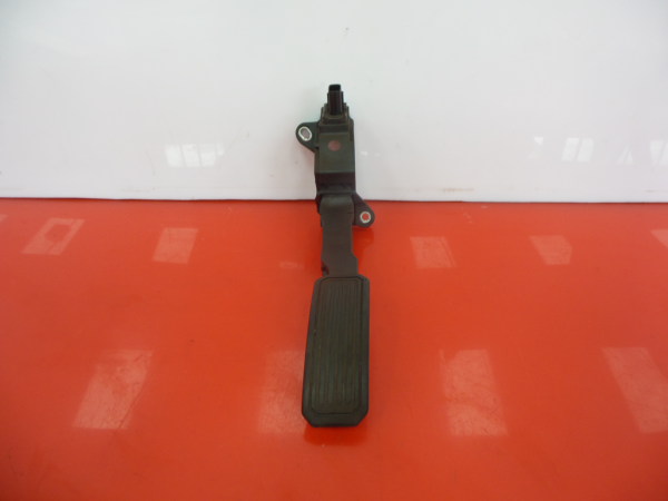 Accelerator Pedal TOYOTA Auris Hatchback (_E15_)