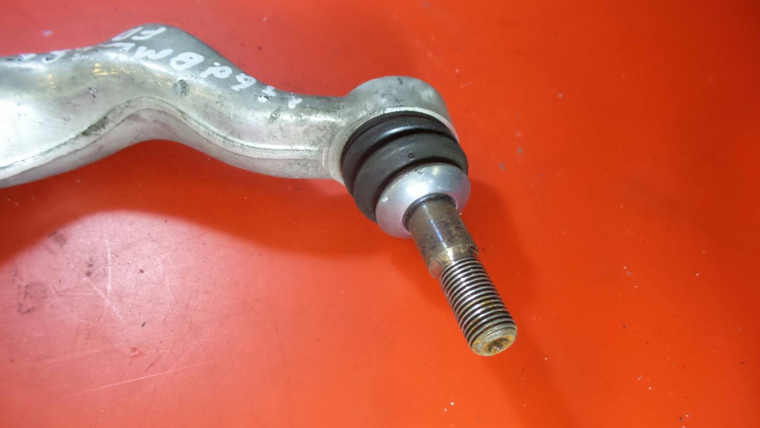Bras de suspension Avant Droite BMW 1 (E81) Imagem-1