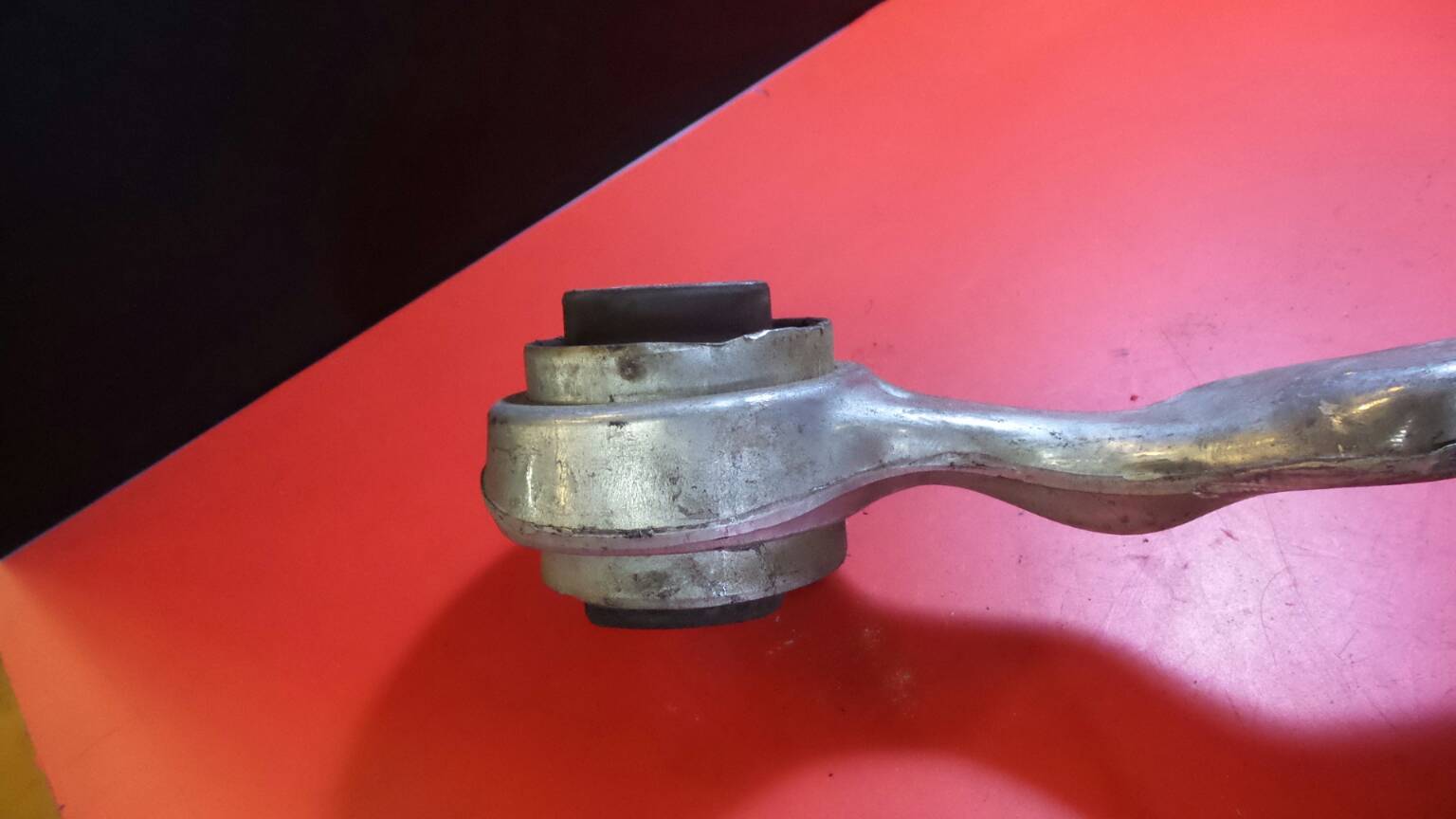 Bras de suspension Avant Droite BMW 1 (E81) Imagem-2