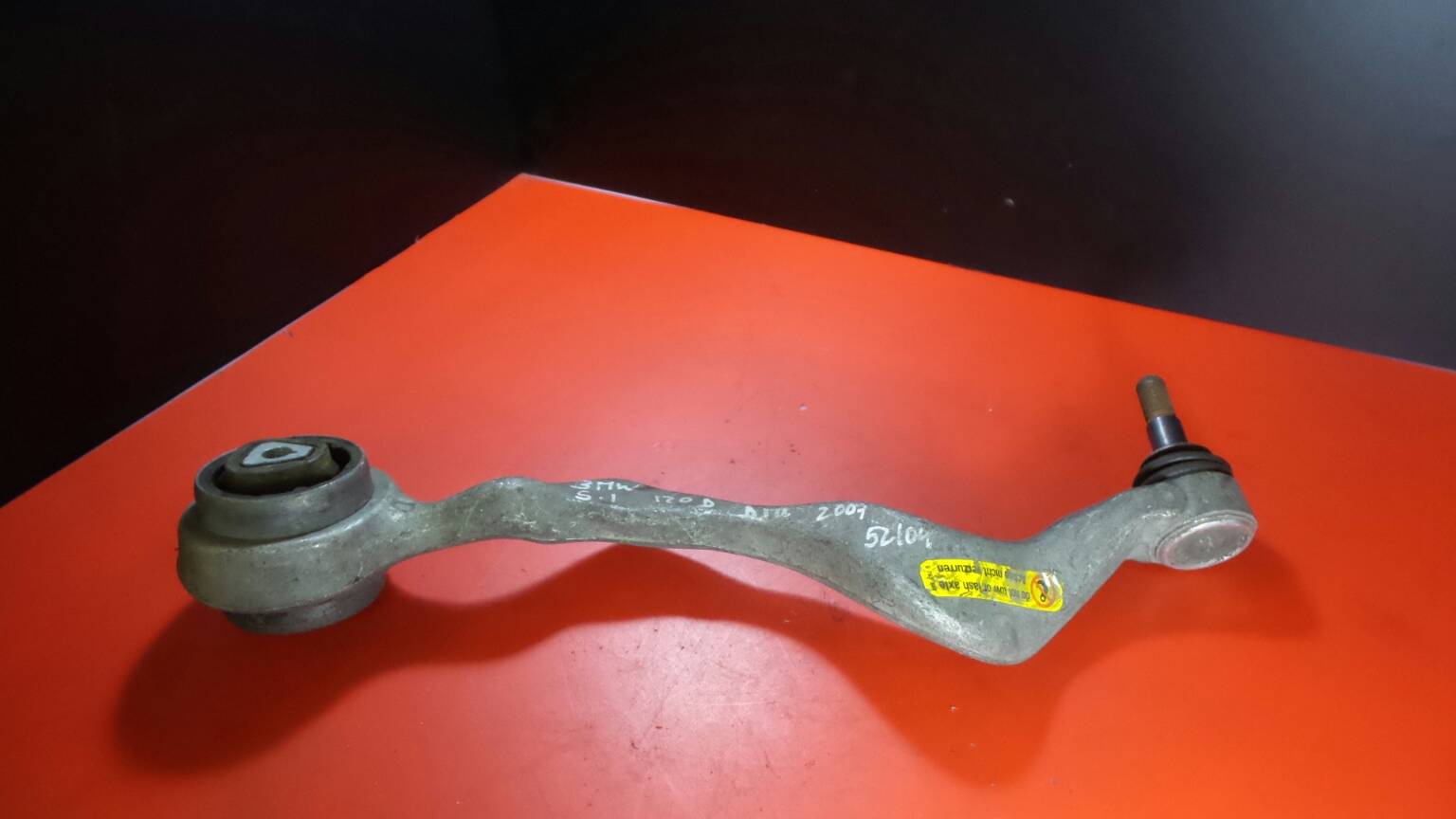 Brazo suspensión delantero derecho BMW 1 (E81)