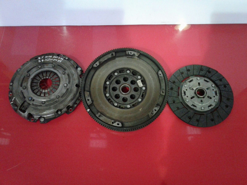 Volante motor MERCEDES-BENZ CLA Shooting Brake (X117) Imagem-2