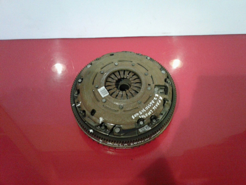 Volante motor MERCEDES-BENZ GLA (X156)