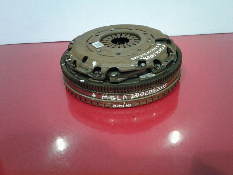 Volante motor MERCEDES-BENZ GLA (X156) Imagem-1