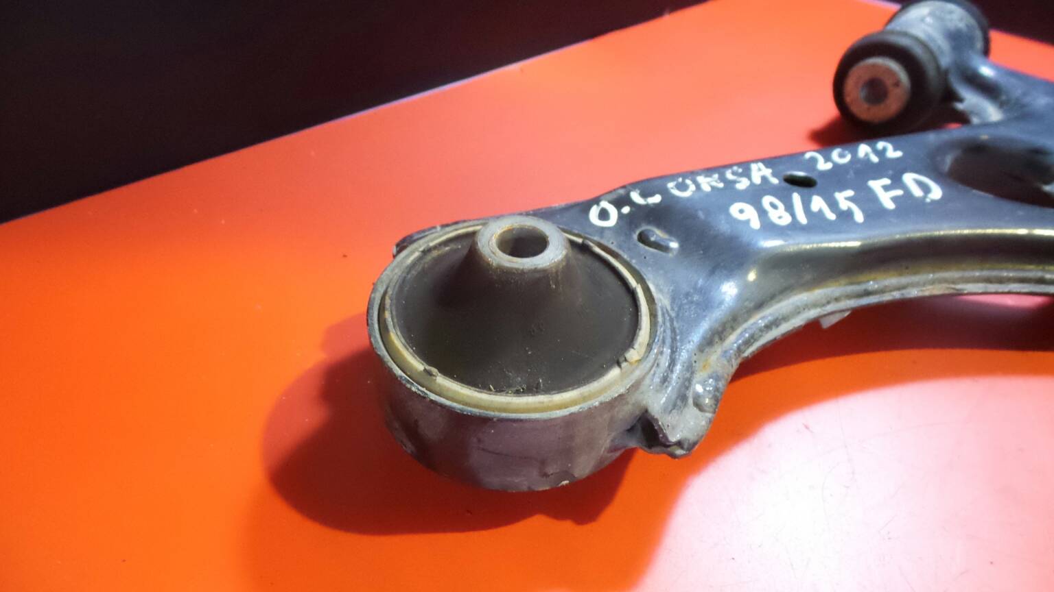 Right front suspension arm OPEL Corsa D Imagem-2