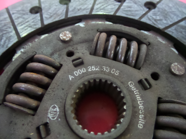 Volante motor MERCEDES-BENZ Classe C (W203) Imagem-4