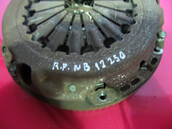 Volante motor TOYOTA Corolla Hatchback (_E12_) Imagem-3