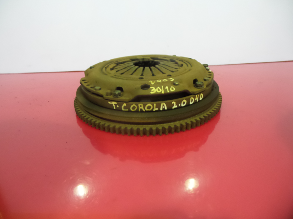 Volante motor TOYOTA Corolla Hatchback (_E12_)